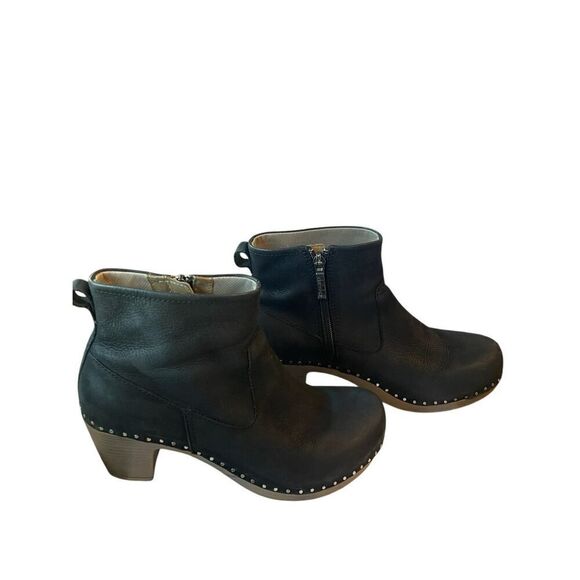 Dansko Sarah Milled Burnished Black $39.00-$180 | Size: EU 37| - Picture 2 of 5